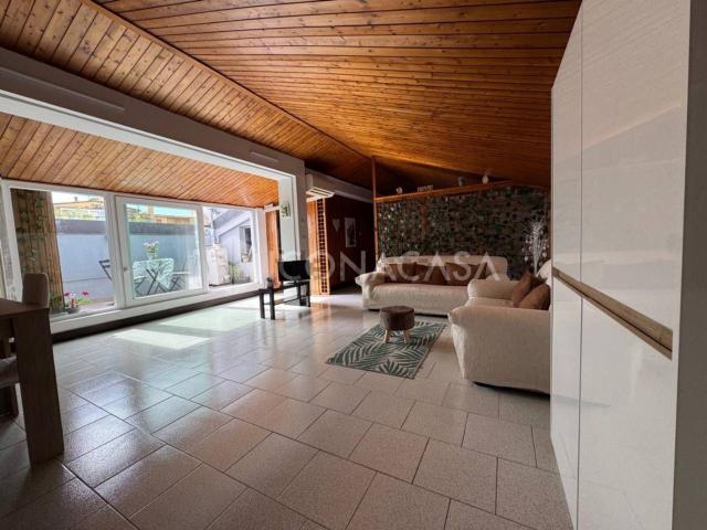 Appartamento in affitto di 88 m² in Via Nicola Gogol, 5