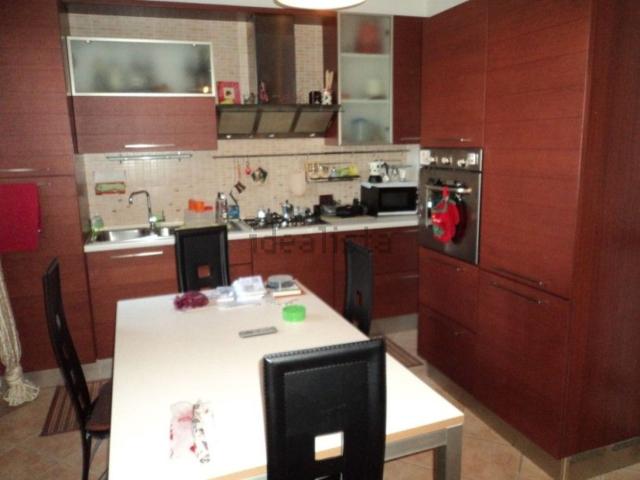 Appartamento in affitto di 88 m² in Via San Bartolo