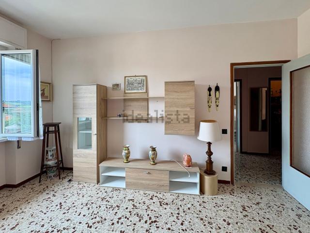 Appartamento in affitto di 89 m² in Strada Crevenzolo