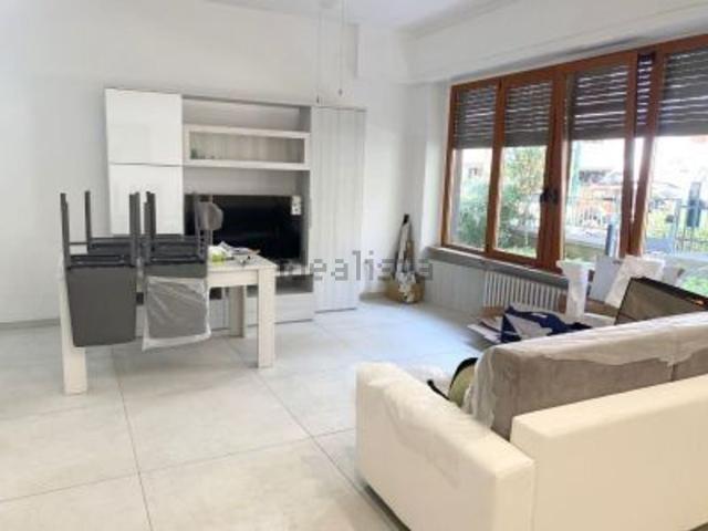 Appartamento in affitto di 89 m² in Viale John Fitzgerald Kennedy