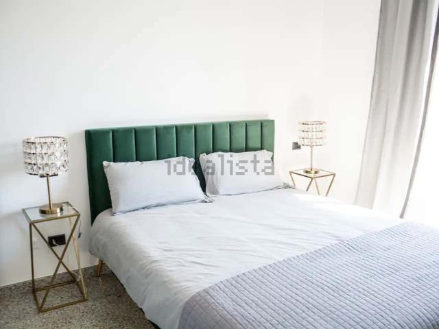 Appartamento in affitto di 93 m² in Piazza Umanitaria, 2