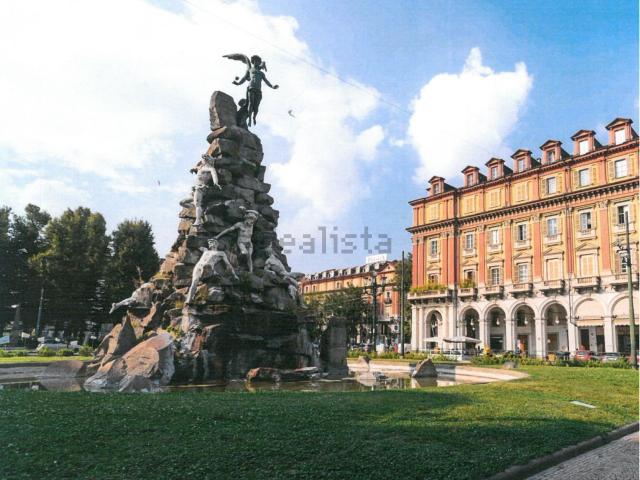 Appartamento in affitto di 93 m² in Via Giuseppe Garibaldi