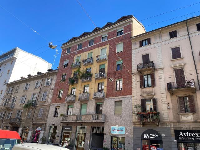 Appartamento in affitto di 90 m² in Corso Genova, 9