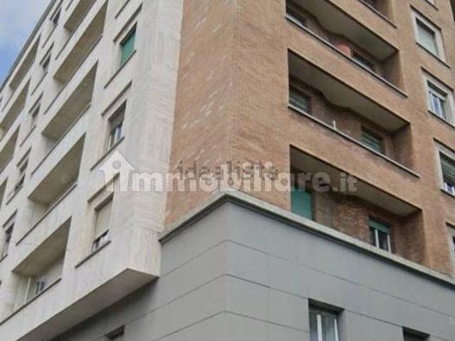 Appartamento in affitto di 90 m² in Corso Giacomo Matteotti, 42