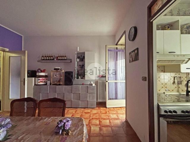 Appartamento in affitto di 90 m² in Piazza d&apos Armi, 37