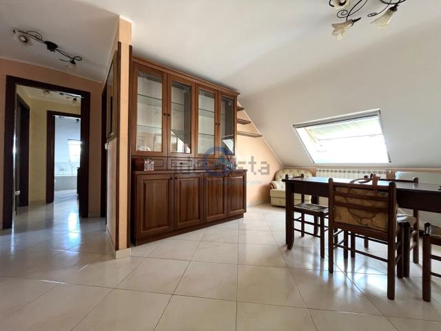Appartamento in affitto di 90 m² in Traversa VIII Crotone, 6
