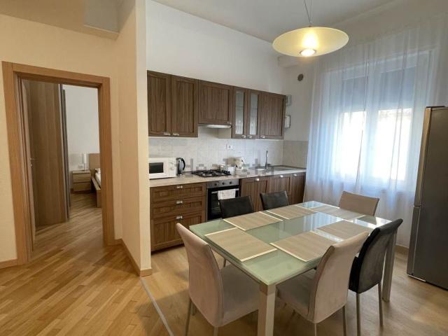 Appartamento in affitto di 90 m² in Vicolo Madonnina, 11