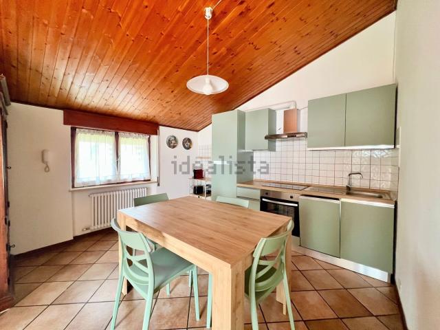 Appartamento in affitto di 90 m² in Via Tevere, 16