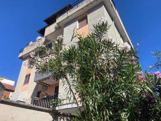 Appartamento in affitto di 90 m² in Via Ticino, 27