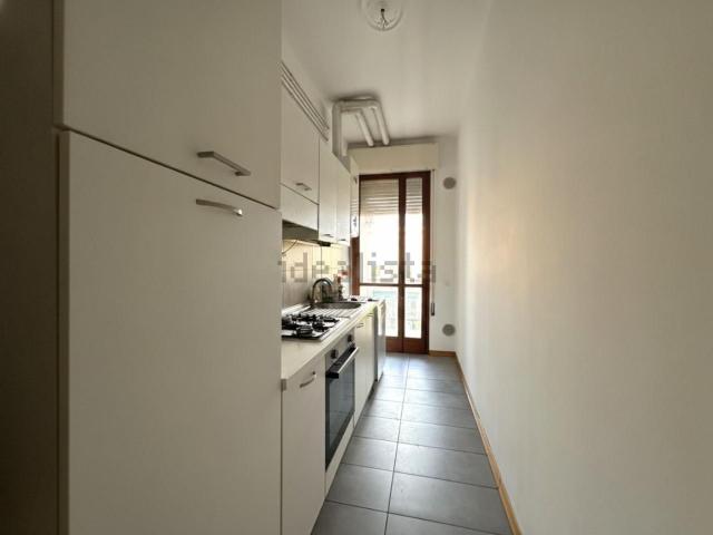 Appartamento in affitto di 90 m² in Via Torino, 2