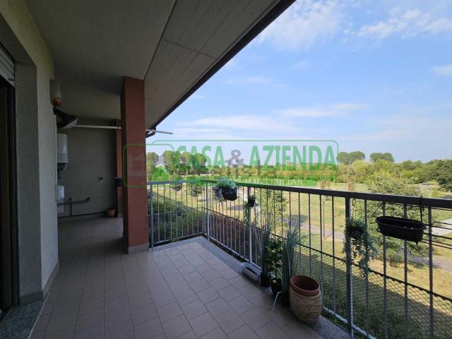 Appartamento in affitto di 90 m² in Via Trattati di Roma, 7