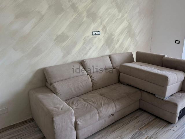 Appartamento in affitto di 90 m² in Via Trieste