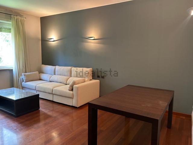 Appartamento in affitto di 90 m² in Via Vincenzo Monti