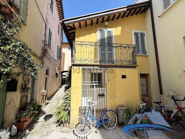 Appartamento in affitto di 90 m² in Via XI Febbraio, 79
