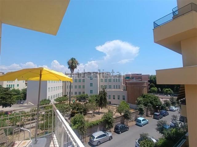 Appartamento in affitto di 90 m² in Via XXI Aprile