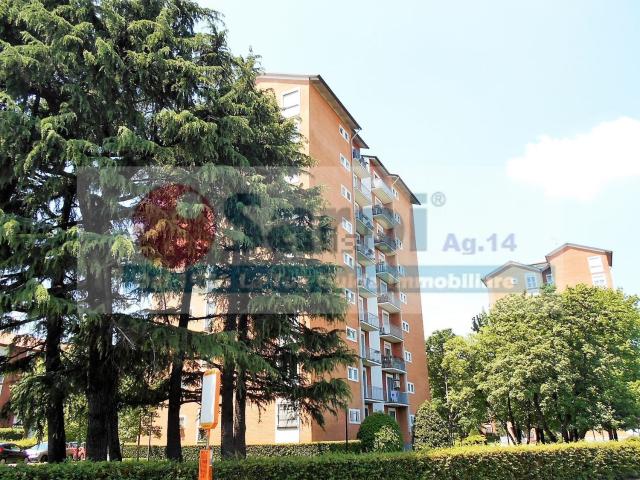 Appartamento in affitto di 90 m² in Via Abelardo Pecorini, 12