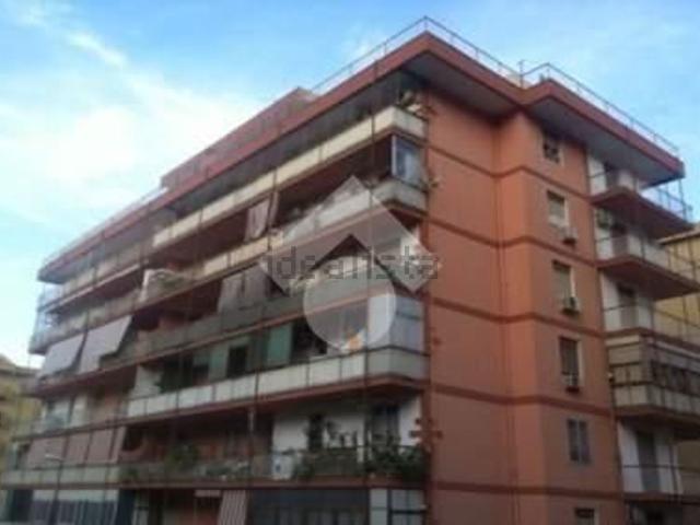 Appartamento in affitto di 90 m² in Via Alagna Giacomo, 10