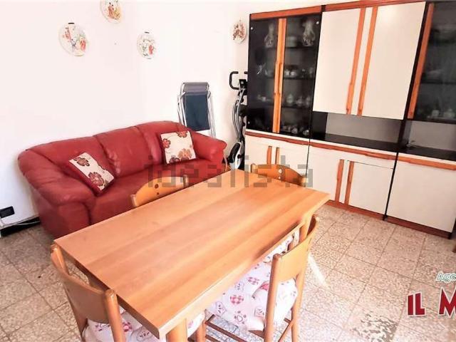 Appartamento in affitto di 90 m² in Via Alcide De Gasperi