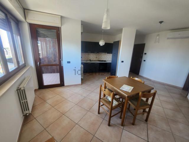 Appartamento in affitto di 90 m² in Via Alessandro Volta, 5