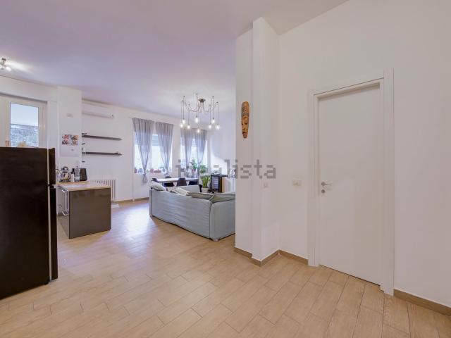 Appartamento in affitto di 90 m² in Via Angelo Michele Grancini, 6