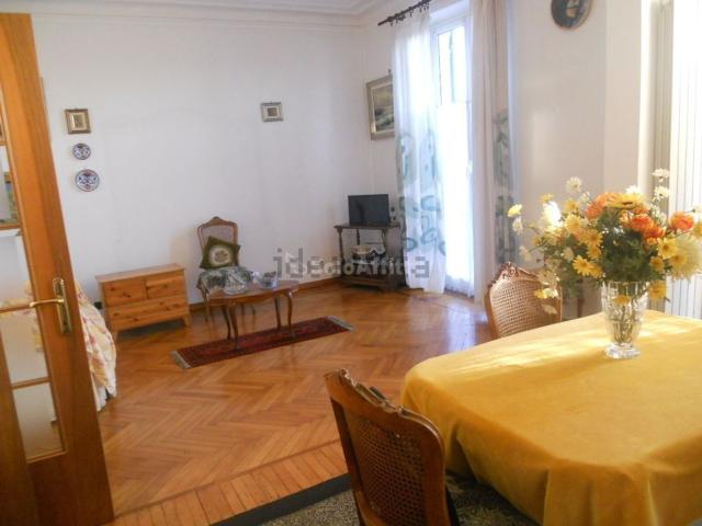 Appartamento in affitto di 90 m² in Via Anton Giulio Barrili