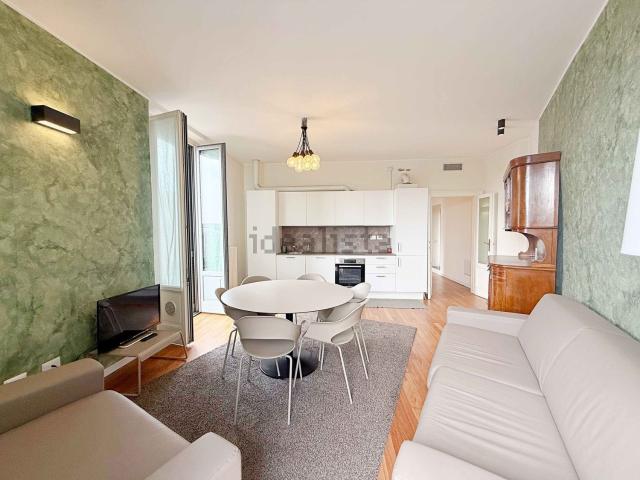 Appartamento in affitto di 90 m² in Via Antonio Stoppani, 40