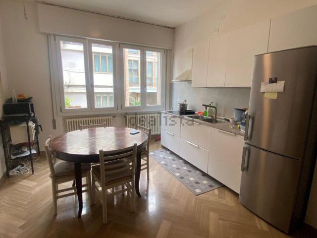 Appartamento in affitto di 90 m² in Via Beato Pellegrino