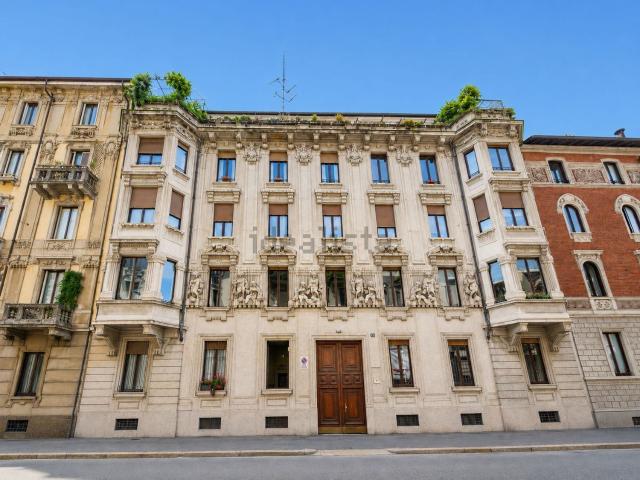 Appartamento in affitto di 90 m² in Via Bernardino Telesio, 19