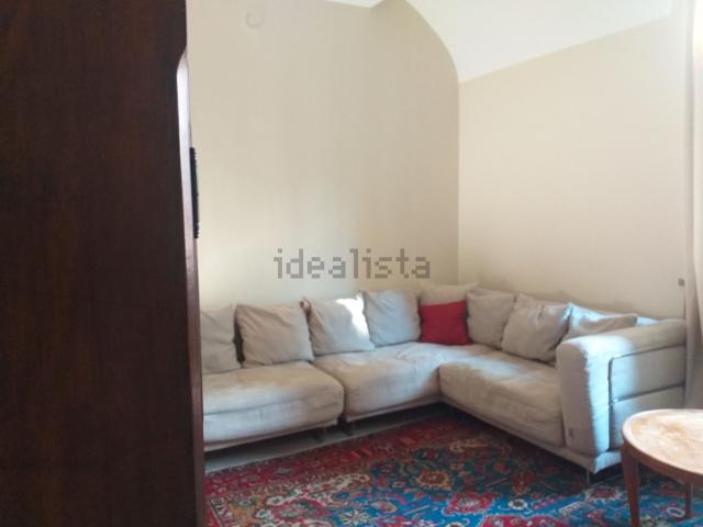 Appartamento in affitto di 90 m² in Via Camillo Benso Cavour, 1