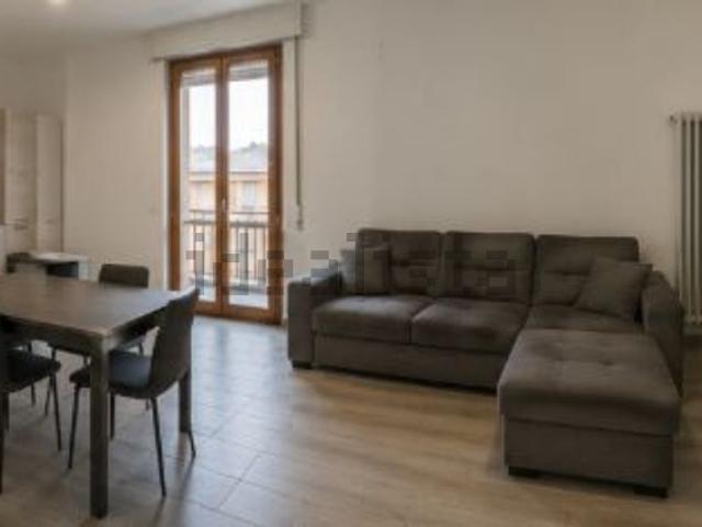 Appartamento in affitto di 90 m² in Via Carlo Belviglieri