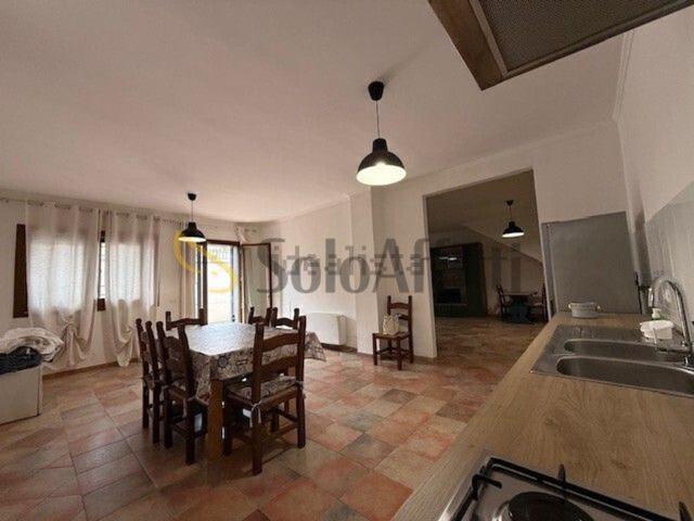 Appartamento in affitto di 90 m² in Via Colle Capitolino
