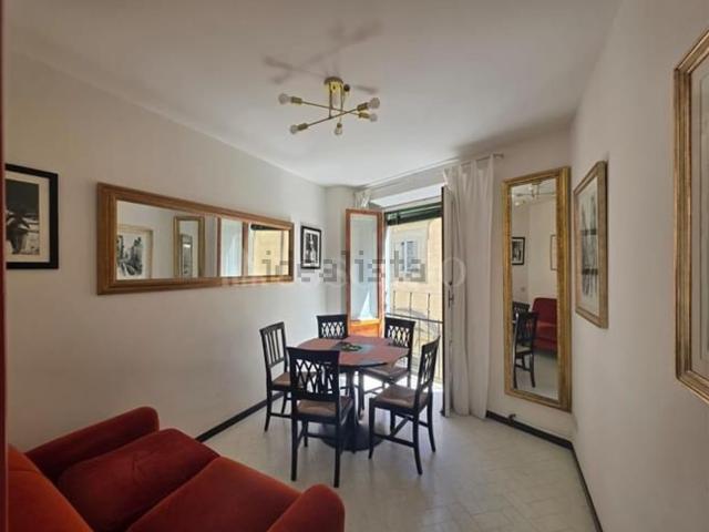 Appartamento in affitto di 90 m² in Via del Parione