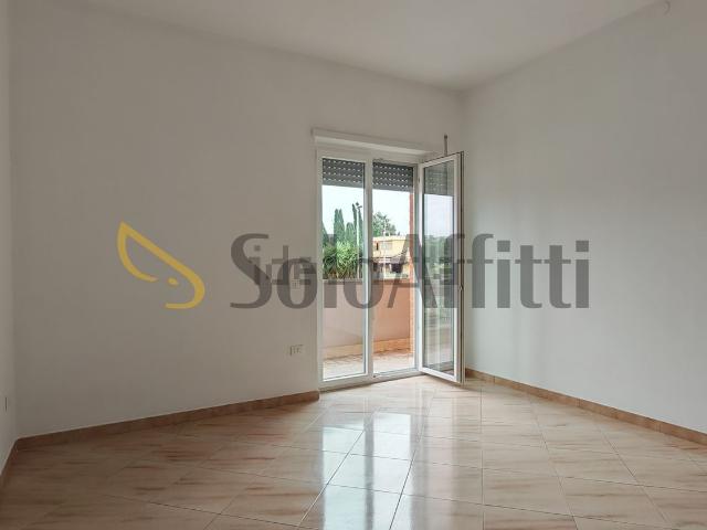 Appartamento in affitto di 90 m² in Via Deliceto