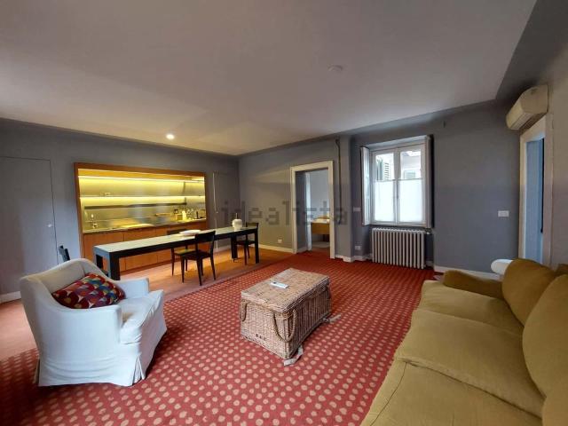 Appartamento in affitto di 90 m² in Via dell&apos Orso, 16