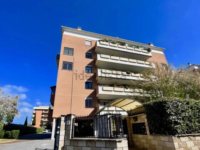 Appartamento in affitto di 90 m² in Via della Tortuga, 37