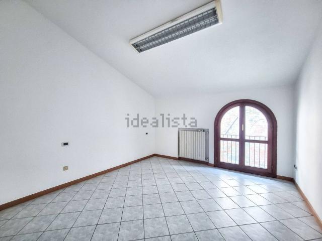 Appartamento in affitto di 90 m² in Via della Torre