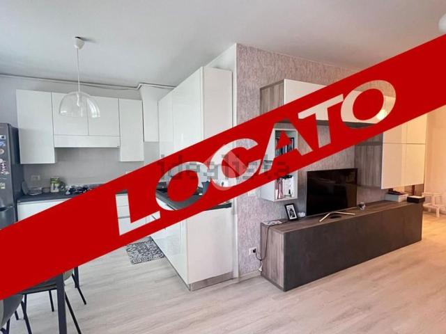Appartamento in affitto di 90 m² in Via Franco Russoli, 7