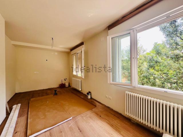 Appartamento in affitto di 90 m² in Via Francesco Baracca