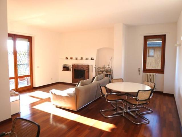 Appartamento in affitto di 90 m² in Via Francesco Filelfo