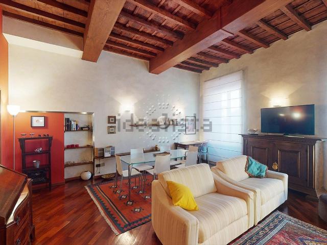 Appartamento in affitto di 90 m² in Via Giuseppe Verdi, 11