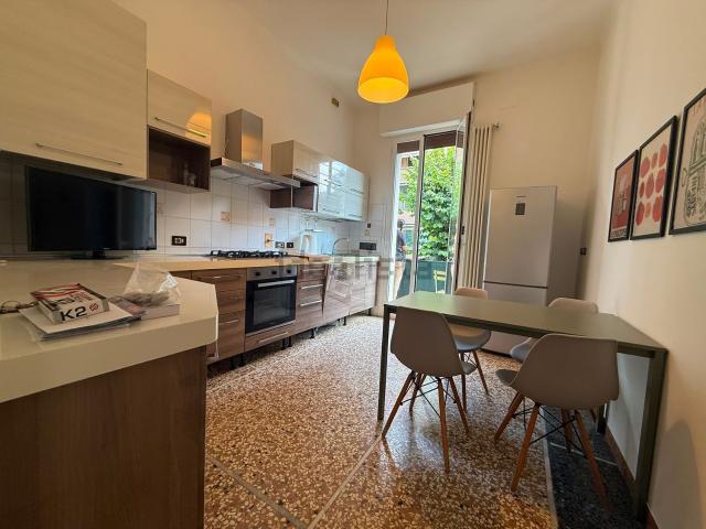 Appartamento in affitto di 90 m² in Via Giuseppe Crespi, 22