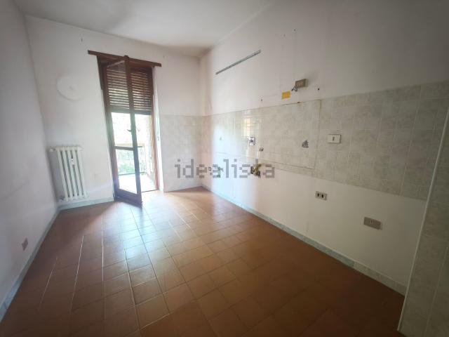 Appartamento in affitto di 90 m² in Via Giuseppe Mazzini, 12