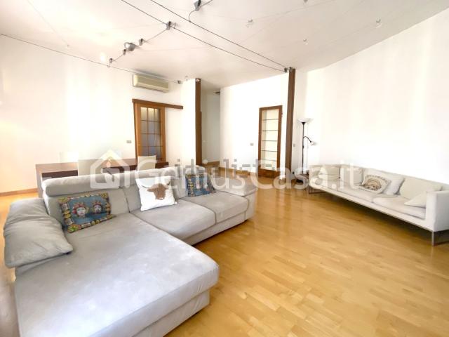 Appartamento in affitto di 90 m² in Via Giuseppe Mussi, 15