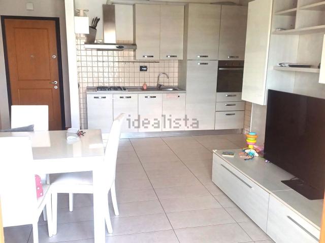 Appartamento in affitto di 90 m² in Via Luigi de Marchi, 160