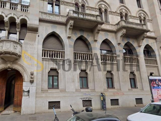 Appartamento in affitto di 90 m² in Via Luigi Settembrini, 7