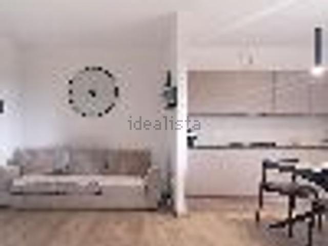 Appartamento in affitto di 90 m² in Via Luigi Silvestri