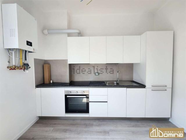 Appartamento in affitto di 90 m² in Via Mario Torresi, 151