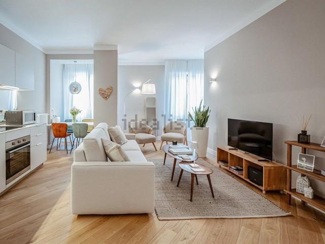 Appartamento in affitto di 90 m² in Via Melzo, 22
