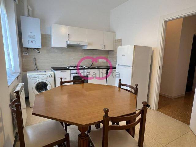 Appartamento in affitto di 90 m² in Via Milano