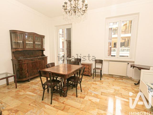 Appartamento in affitto di 90 m² in Via Monte Zovetto, 12